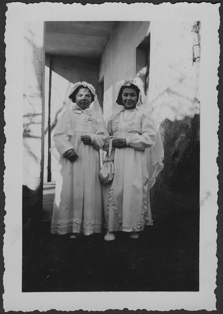 Bambine in occasione della Prima Comunione a Ponte Capriasca