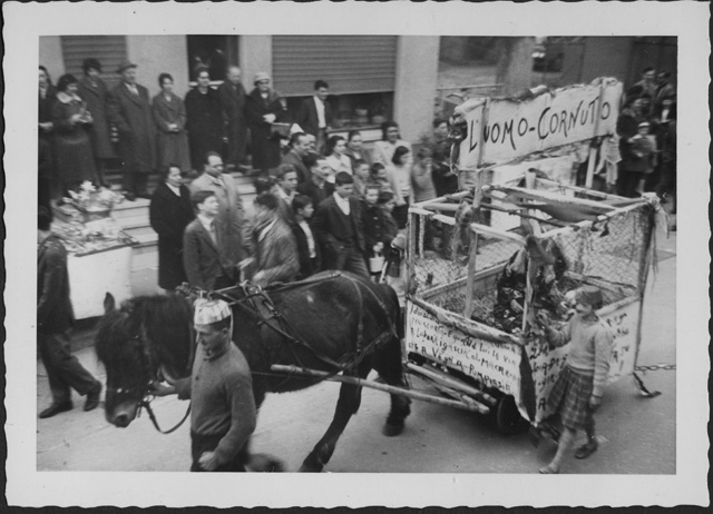 Carro di carnevale a Tesserete