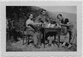 Truppa di avvistamento durante la seconda Guerra Mondiale a Condra