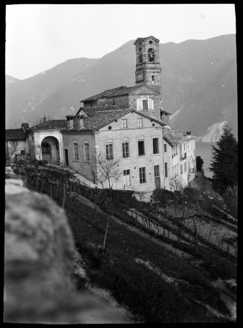 Veduta della chiesa di San Giorgio a Castagnola