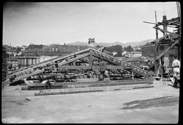 Operai sul cantiere di Palazzo Alhambra a Lugano