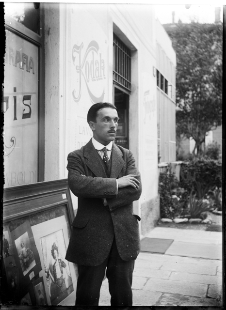 Ritratto di Enrico Besomi