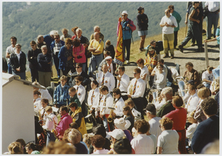 Esibizione della Filarmonica Capriaschese in occasione dell'inaugurazione della nuova croce alla Sassèra