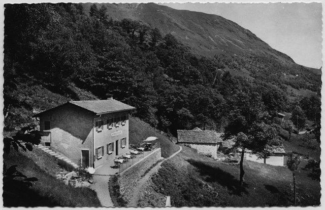 Cartolina del Ritrovo Luèra a Gola di Lago