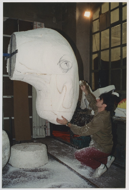 Costruzione del carro allegorico del Gruppo della Cuccagna